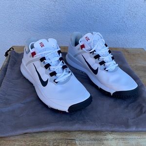 Brand new Mens Nike Tiger woods Tw 13 Golf shoes